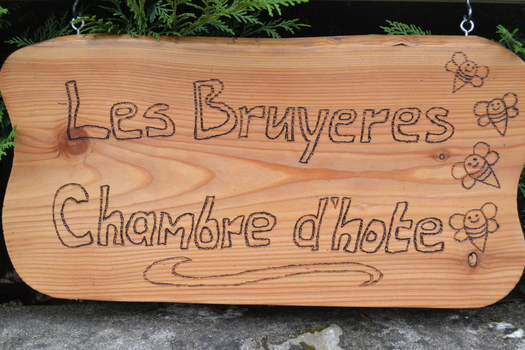 Les Bruyeres B&B Montbron 외부 사진